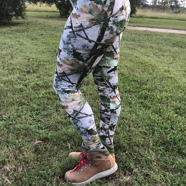 Country Bumpkin Leaf Camo Women's Leggings Yoga Pants
